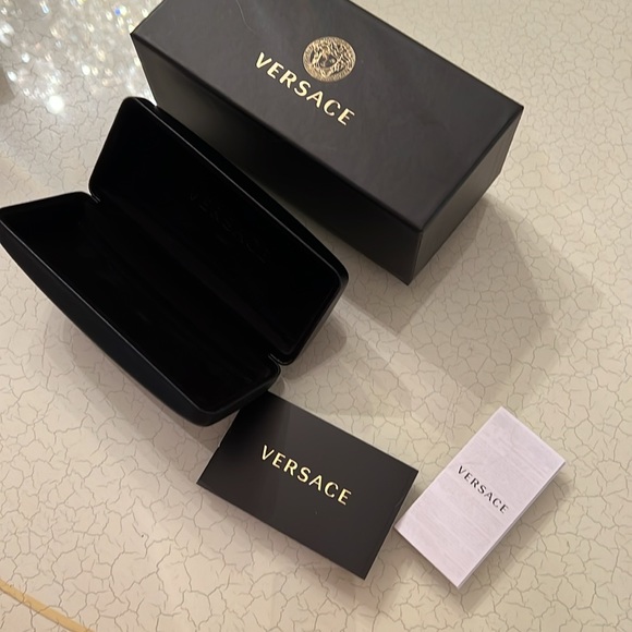 NWB CASE VERSACE Medium Black Sunglasses/Eyeglasses - Picture 4 of 6